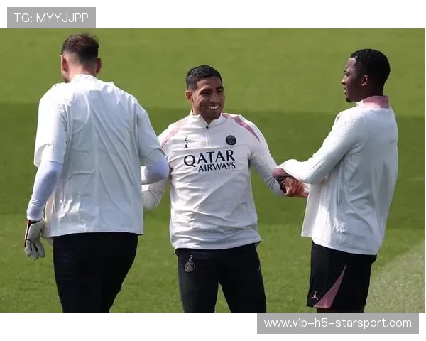 哈基米在防守中领到红牌被罚下场，将缺席下轮法甲